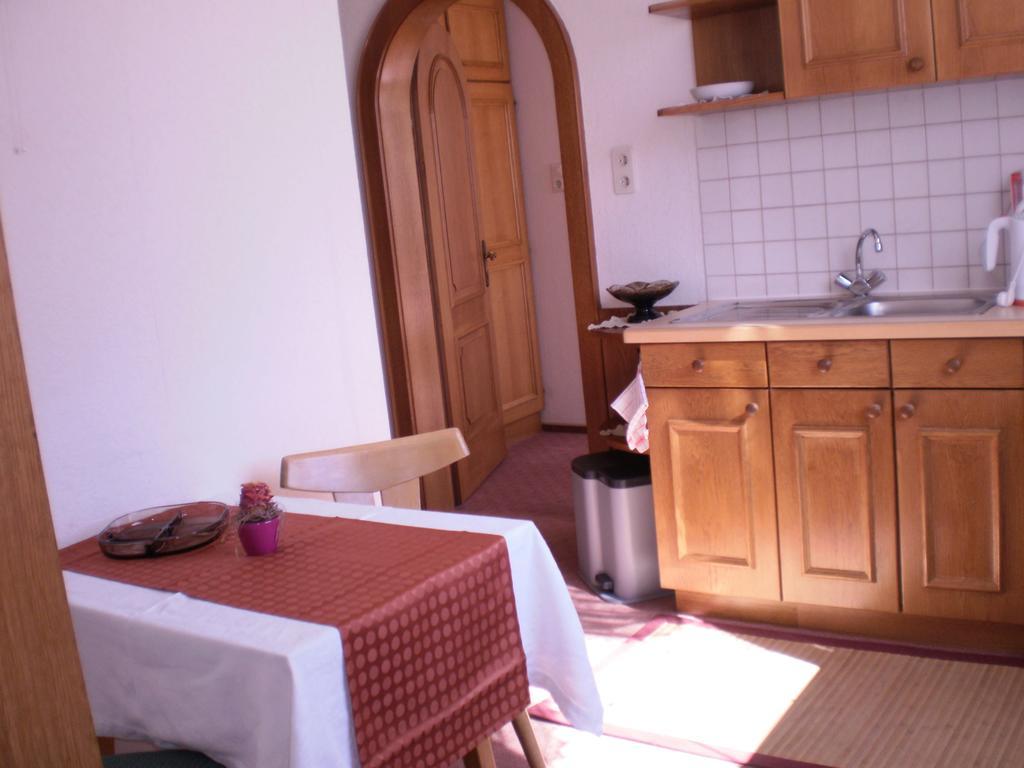Pension Leyrer Kotschach-Mauthen Bagian luar foto