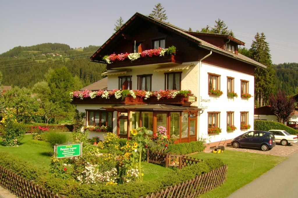 Pension Leyrer Kotschach-Mauthen Bagian luar foto