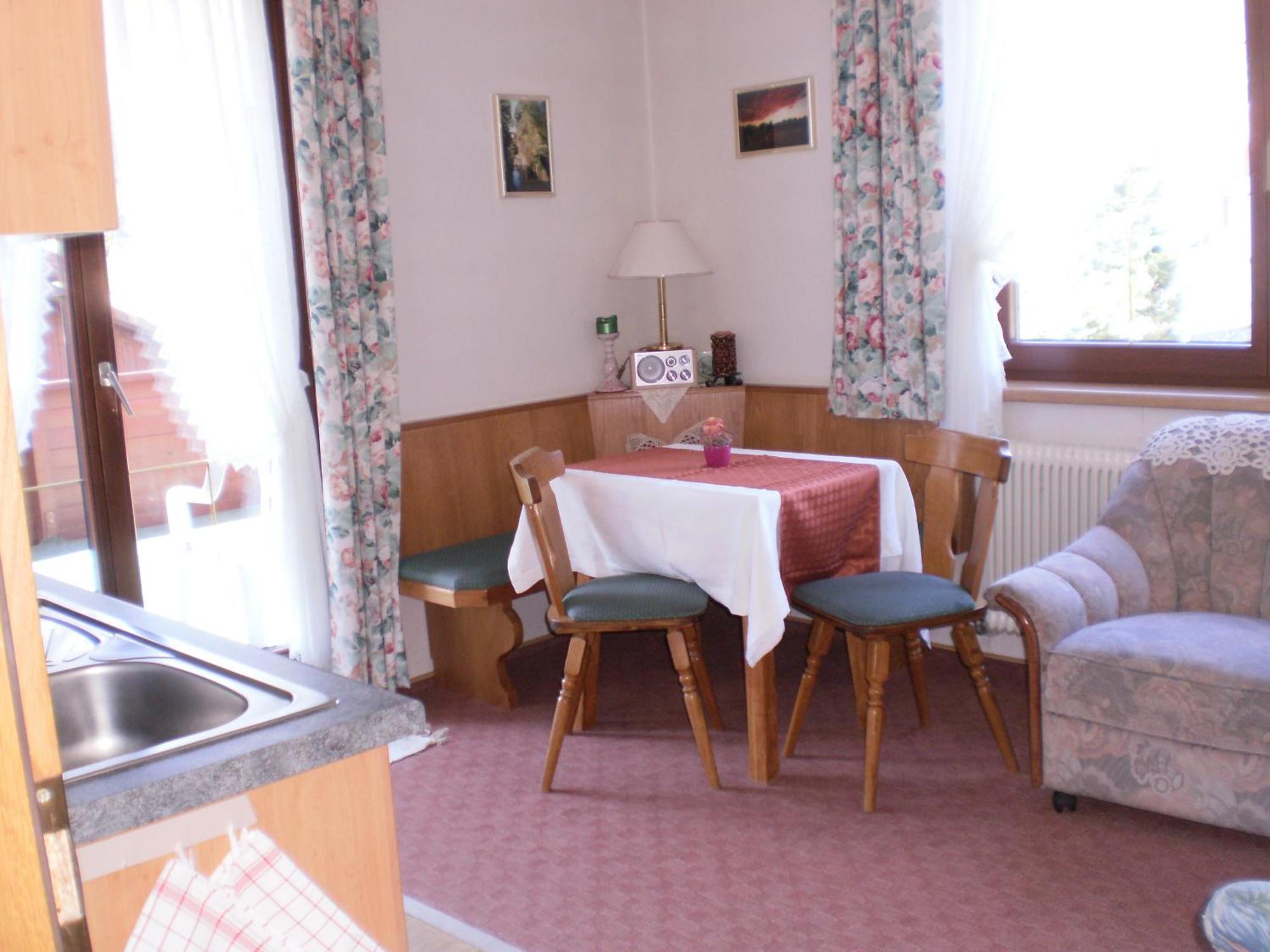Pension Leyrer Kotschach-Mauthen Bagian luar foto