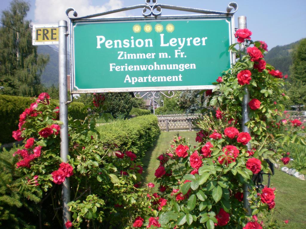 Pension Leyrer Kotschach-Mauthen Bagian luar foto